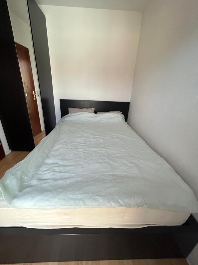 Apartment In คาร์ลสรูเฮอ ภายนอก รูปภาพ